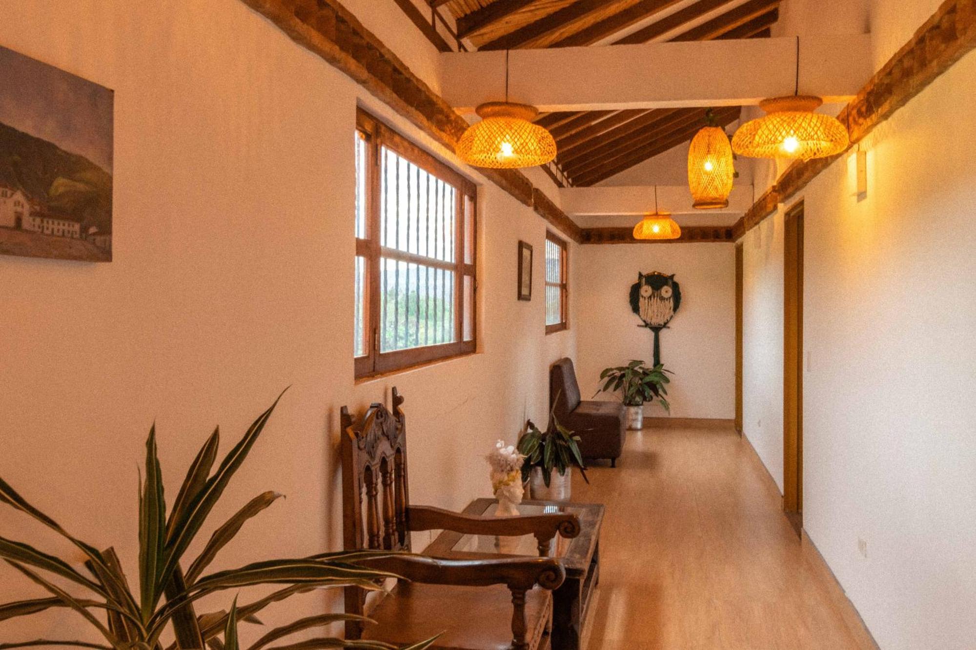 Artemisa Hotel Santa Sofía Extérieur photo