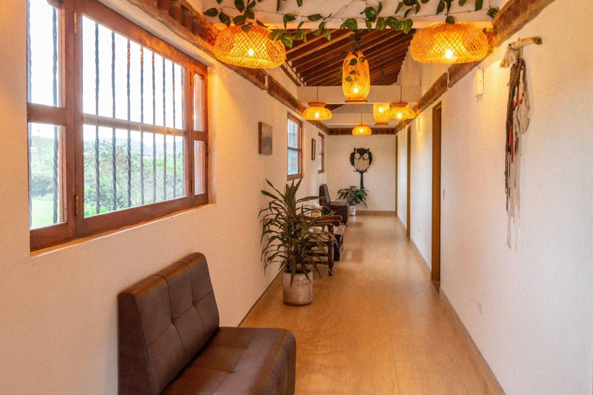 Artemisa Hotel Santa Sofía Extérieur photo