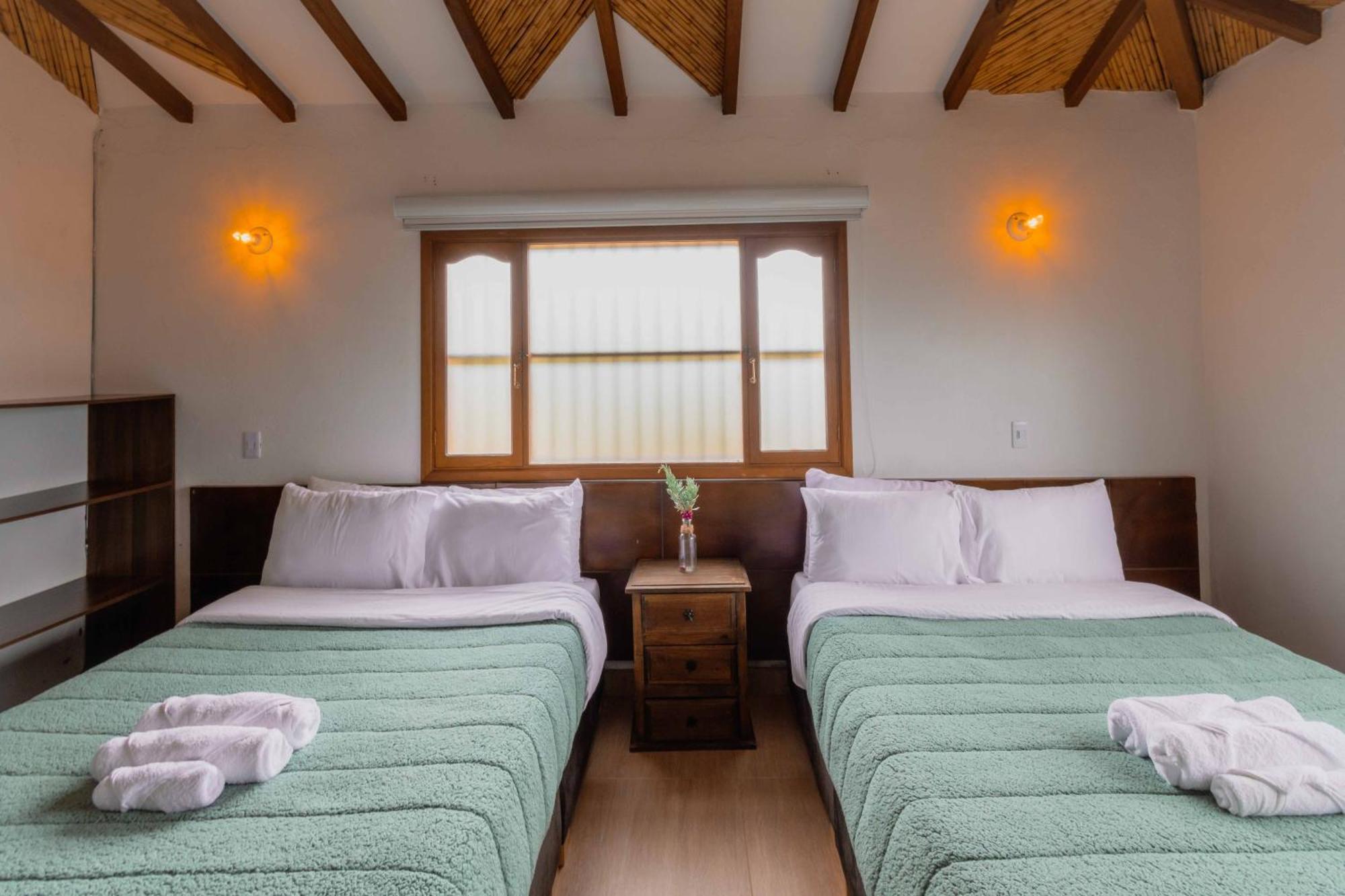 Artemisa Hotel Santa Sofía Extérieur photo
